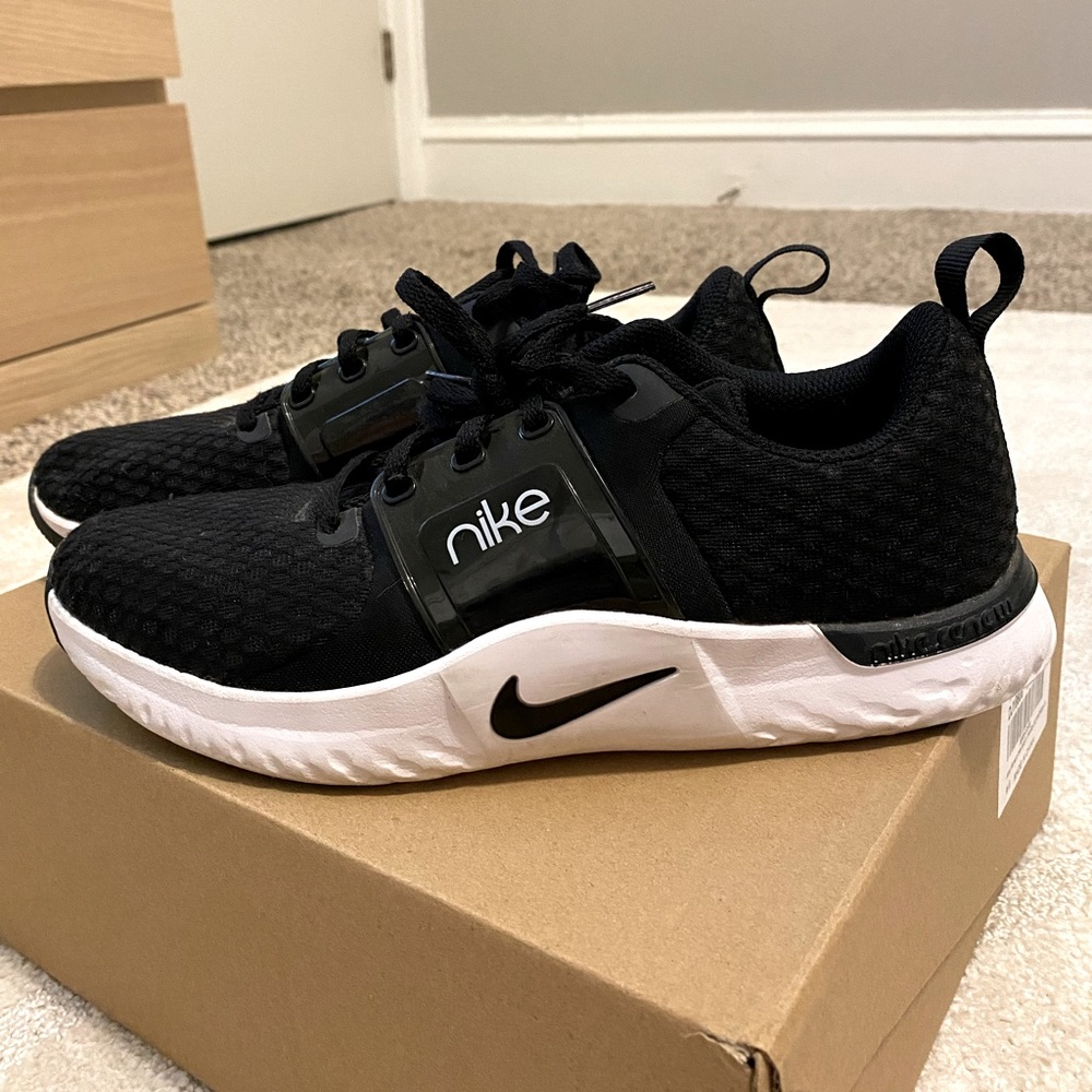 Nike Sneaker
